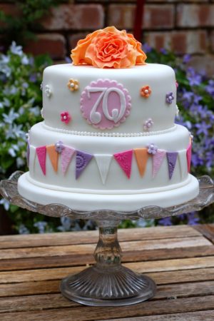 Pretty 70th Birthday Cakes