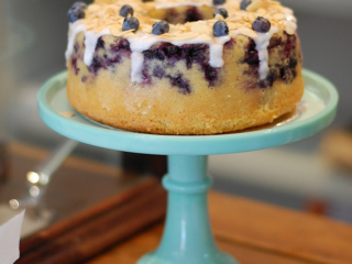 Cafe Partnerships a iced blueberry cake